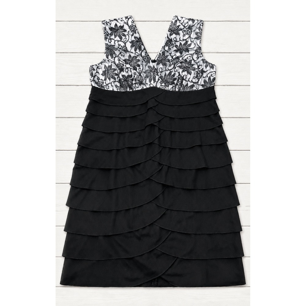 DressBarn Collection  Floral Lace Tiered Ruffle Cocktail Party Black Size 18